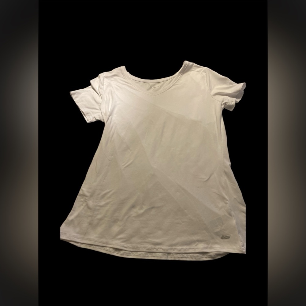 Amazon Essentials V-Neck Top